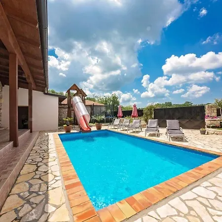 Casa Antoli * Bašići